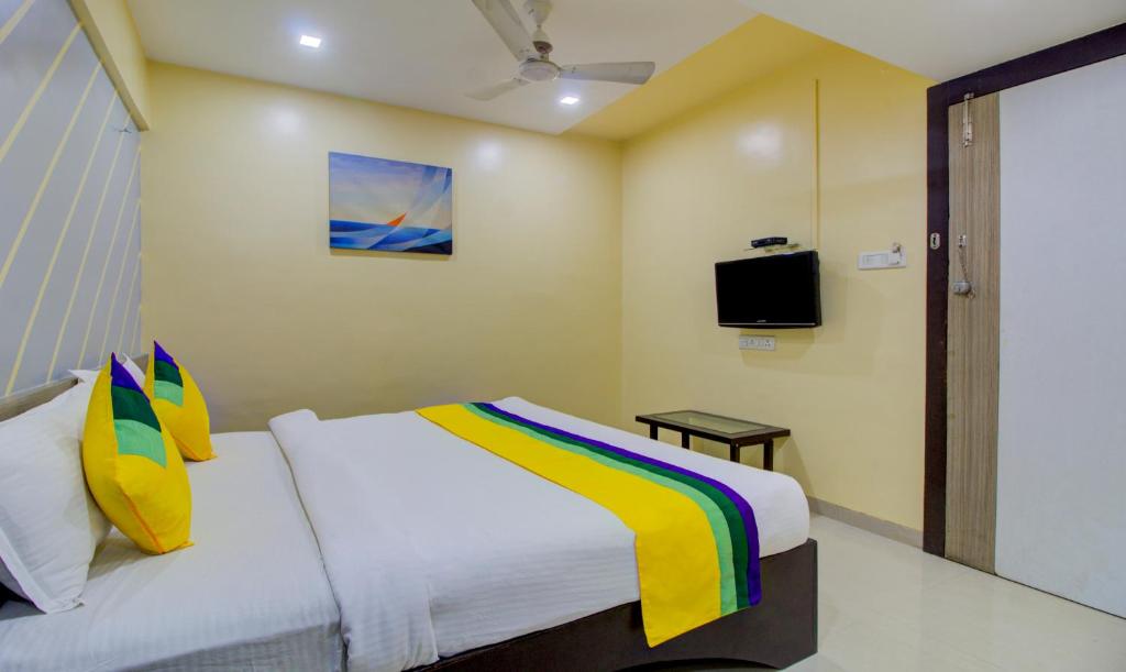 TV a/nebo společenská místnost v ubytování Itsy Hotels Prince Regency