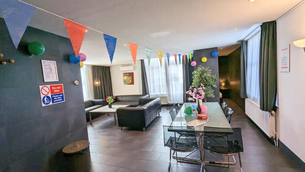 The Amsterdam Hotel Apartment in the Center - Resim 16