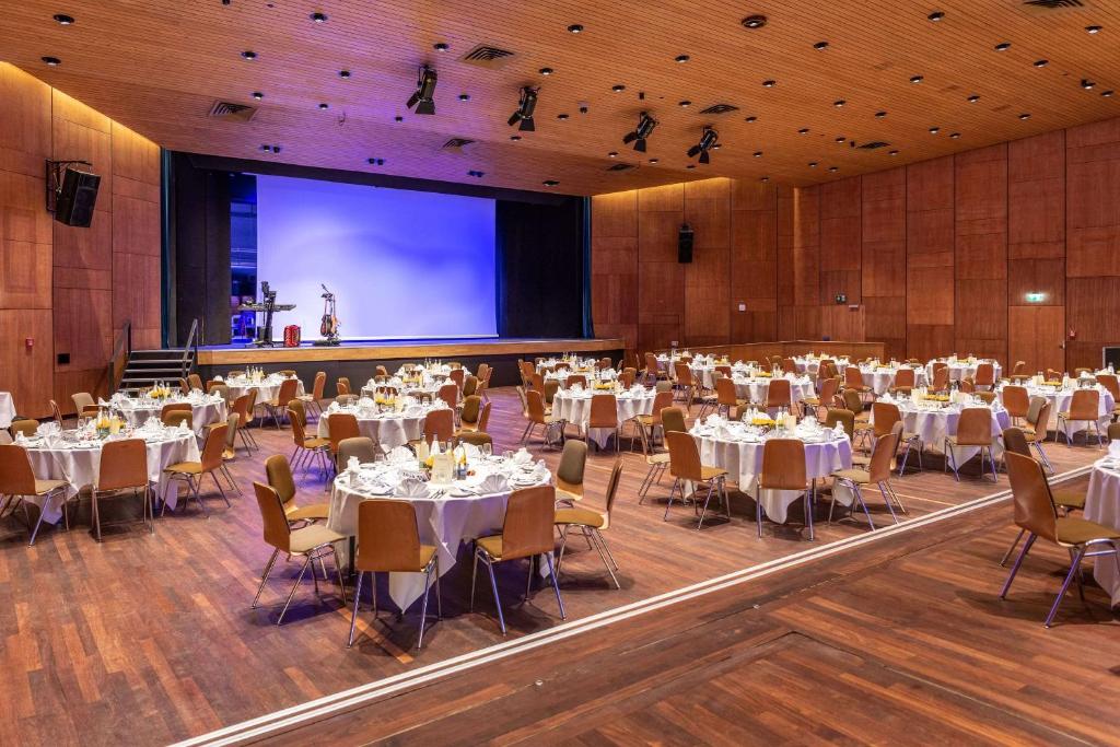 Restaurace v ubytování Hotel Spirgarten
