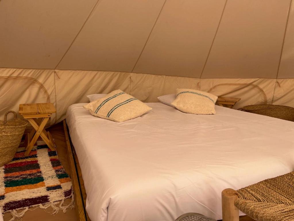 Postel nebo postele na pokoji v ubytování Camping 3 Estrellas Costa Brava