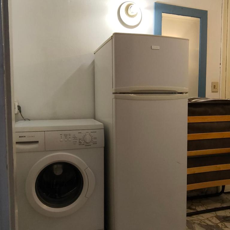 Kép Anto AIRCON studio monolocale a 15 min dal centro szállásáról Milánóban a galériában