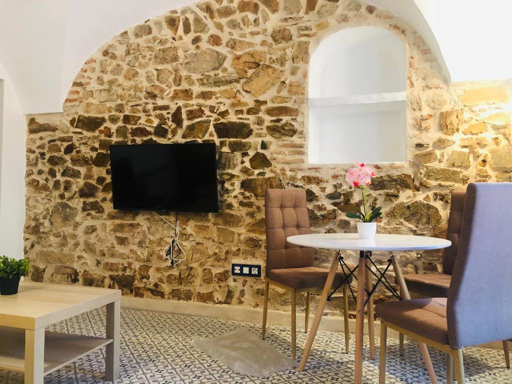 Al-Qazeres Suites - 5