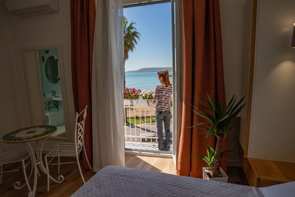 Nespecifikovaný výhled na moře nebo výhled na moře při pohledu z bed and breakfast