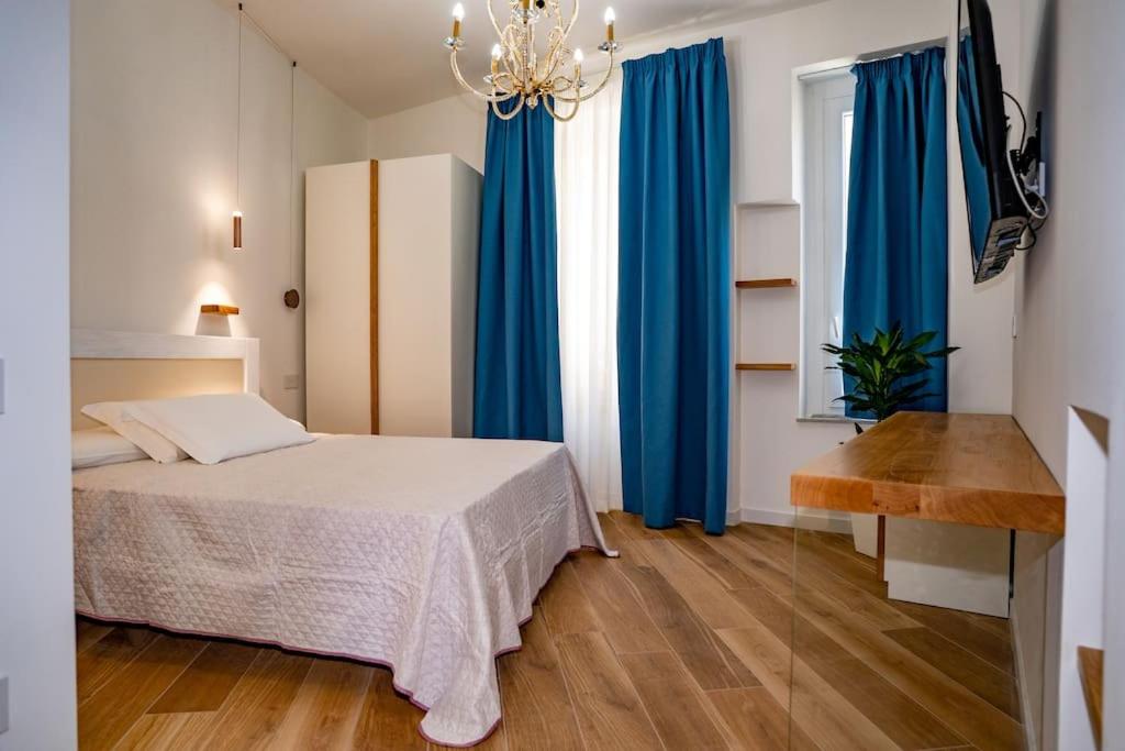 Postel nebo postele na pokoji v ubytování AquaMar Bed and Breakfast