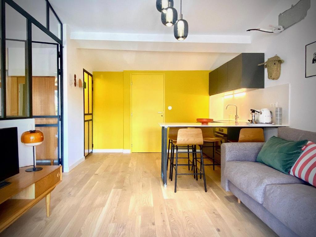 Gîte au pied de la Cité Médiévale - Le 127 - 14