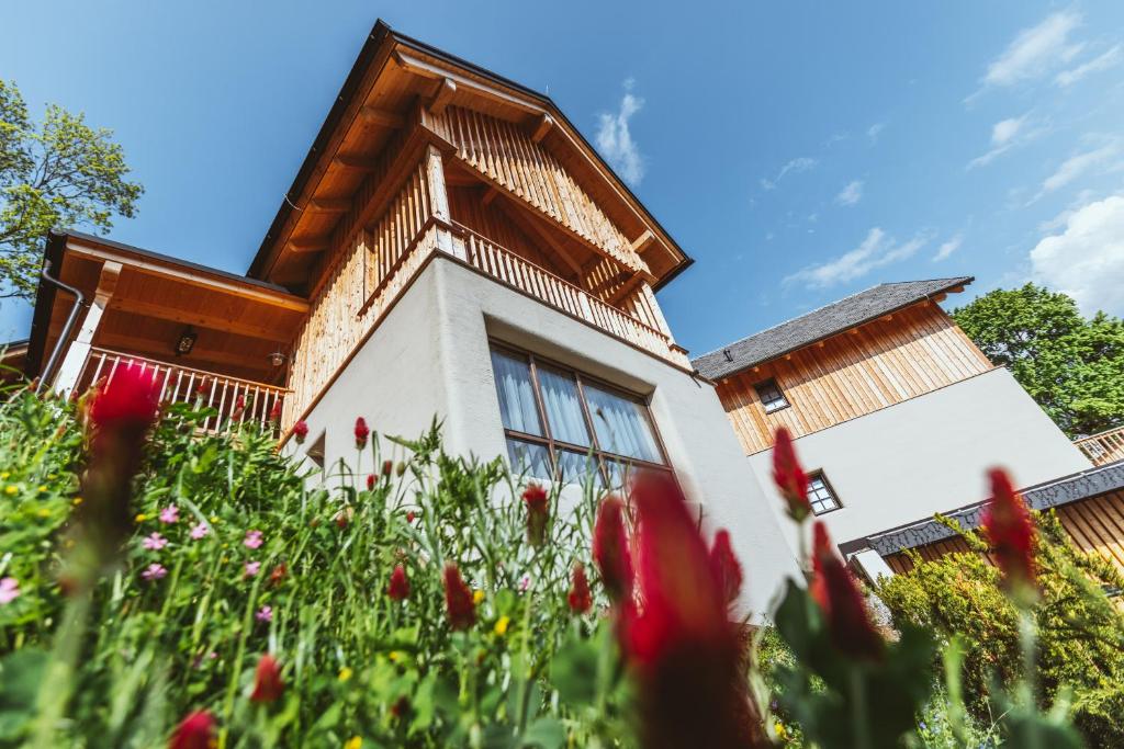 Zahrada ubytování Hideaway Hotel Montestyria Chalets & Suiten