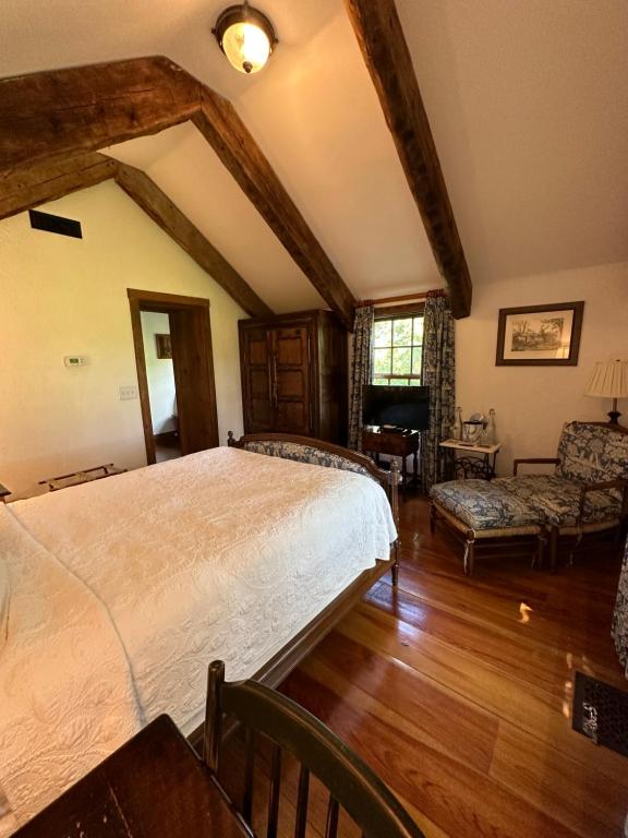 Goodstone Inn & Restaurant - Leith Deluxe Room