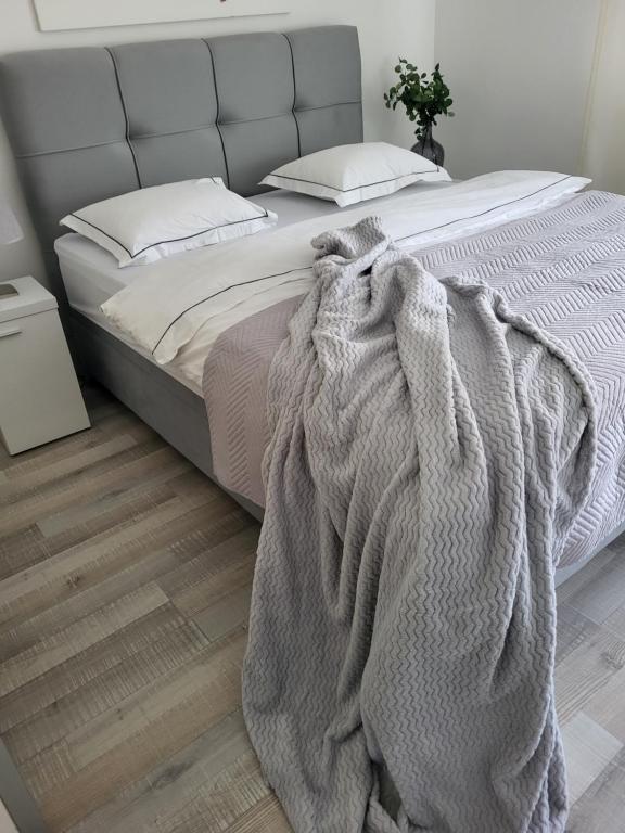Posteľ alebo postele v izbe v ubytovaní Split Mari Apartment