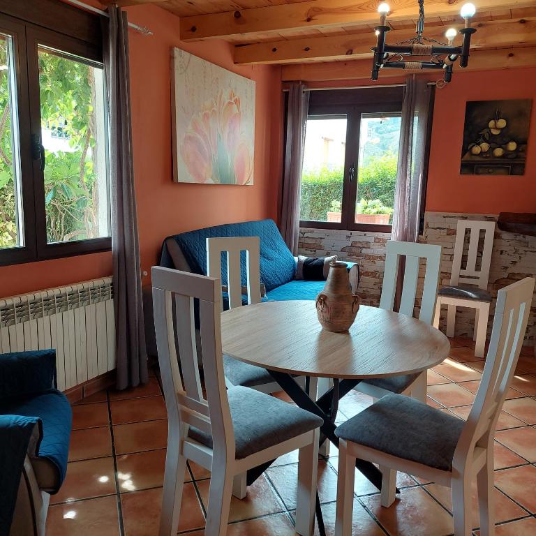Posezení v ubytování Casa Arroyo Los Ubios Arroyo Frio