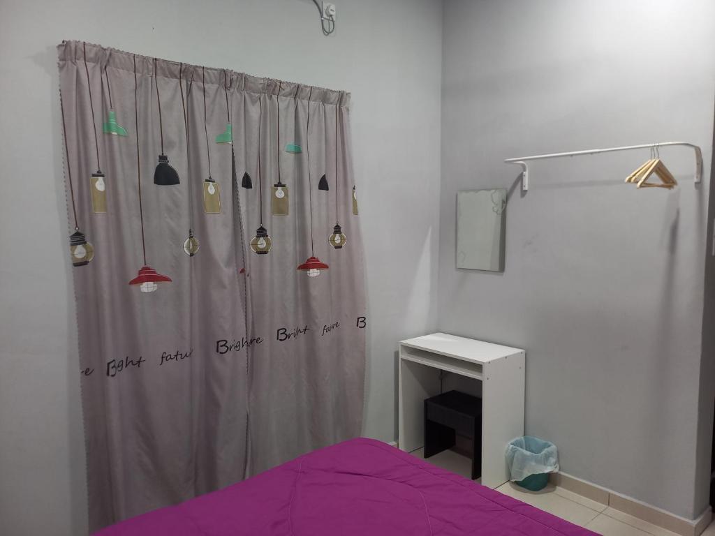 Postel nebo postele na pokoji v ubytování Yaths homestay