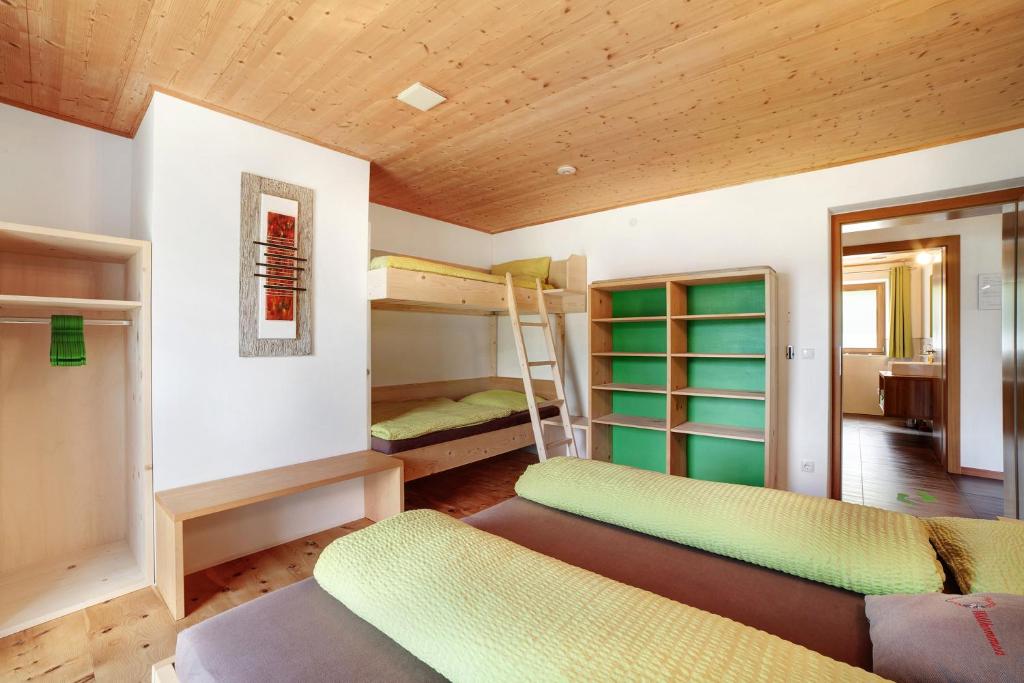 Postel nebo postele na pokoji v ubytování Joshof Bergblick