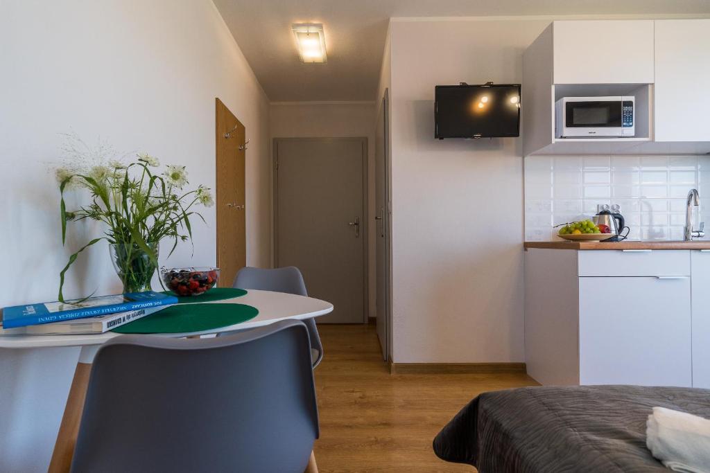 Verde House - Studio With Balcony