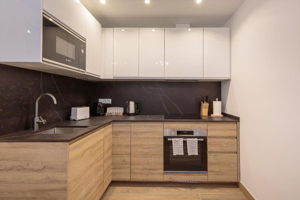 Kuchyňa alebo kuchynka v ubytovaní Sagrada Familia Apartment
