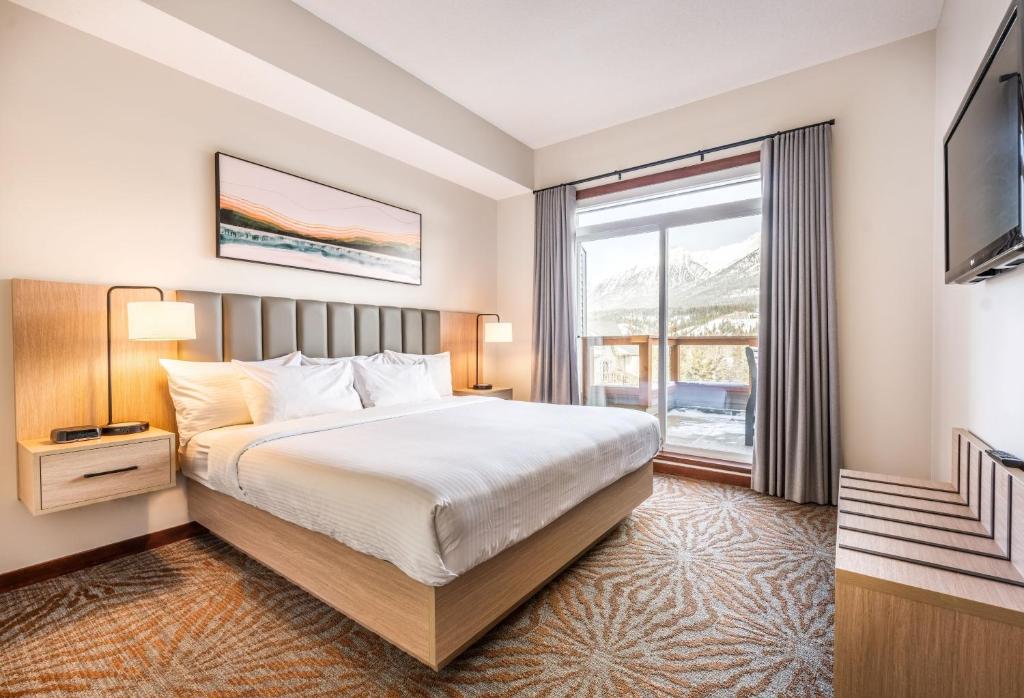 Blackstone Mountain Lodge by CLIQUE - Resim 11