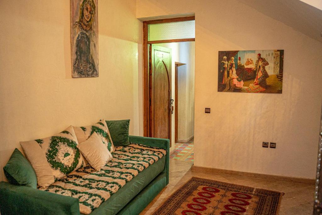 Posezení v ubytování Las Palmeras Guest House