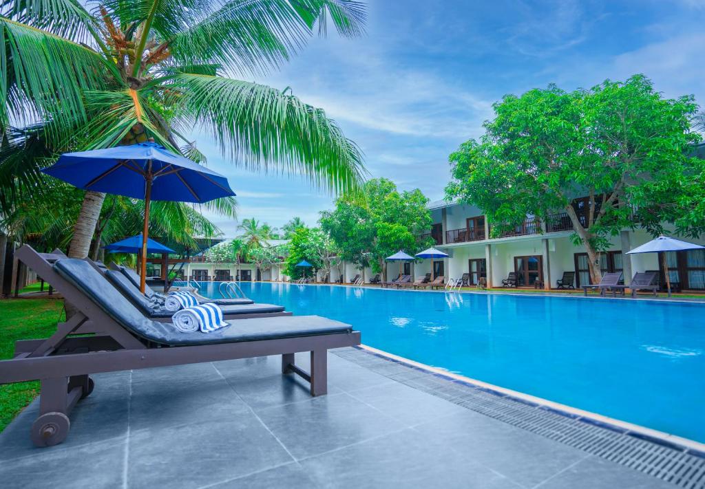 Bazén v ubytování Carolina Beach Resort & Spa nebo v jeho okolí