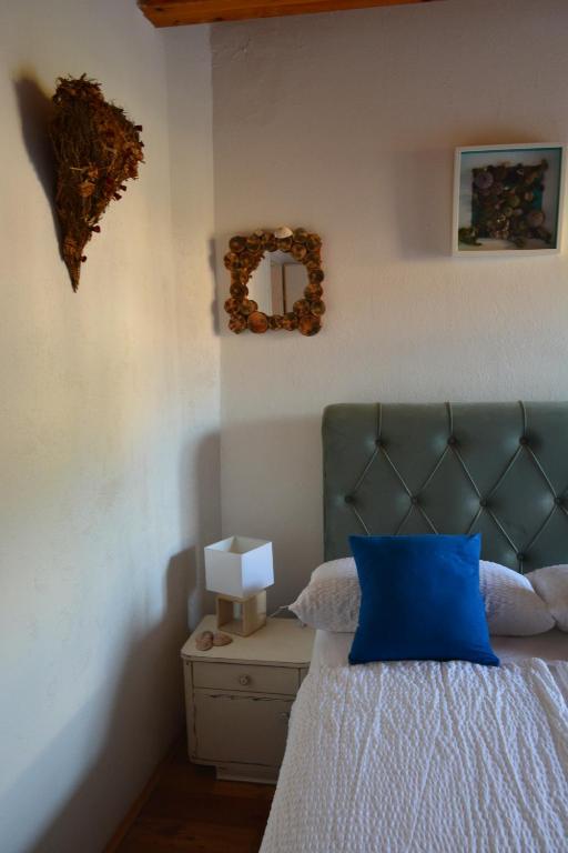 Postel nebo postele na pokoji v ubytování VILLA MOST Tisno