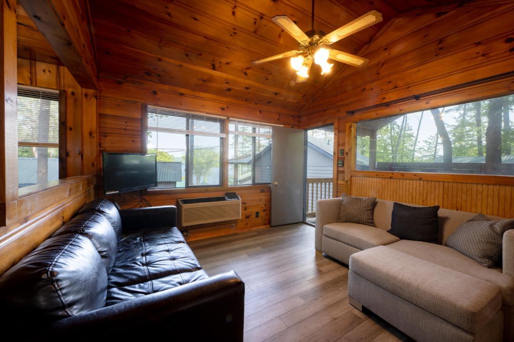 Depe Dene Lakeside Resort - Casa De Três Quartos