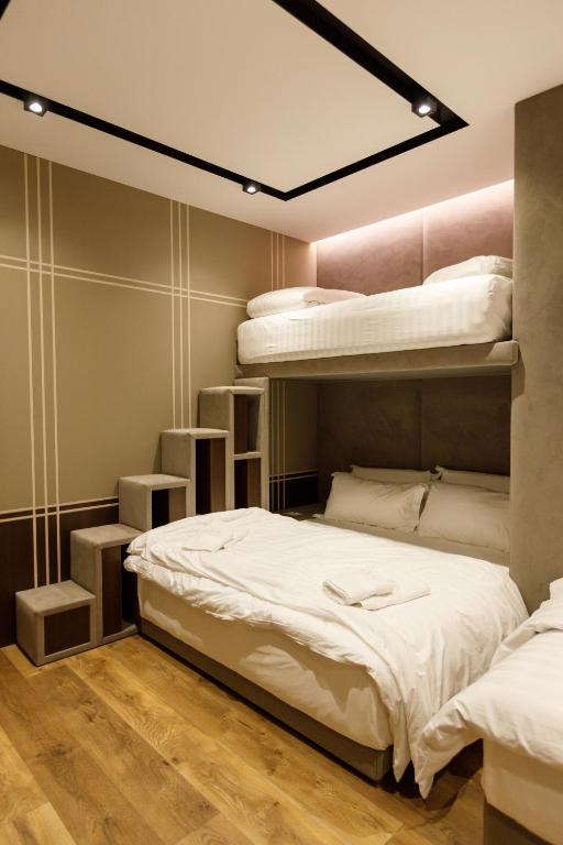 Postel nebo postele na pokoji v ubytování Hotel PortSide GF