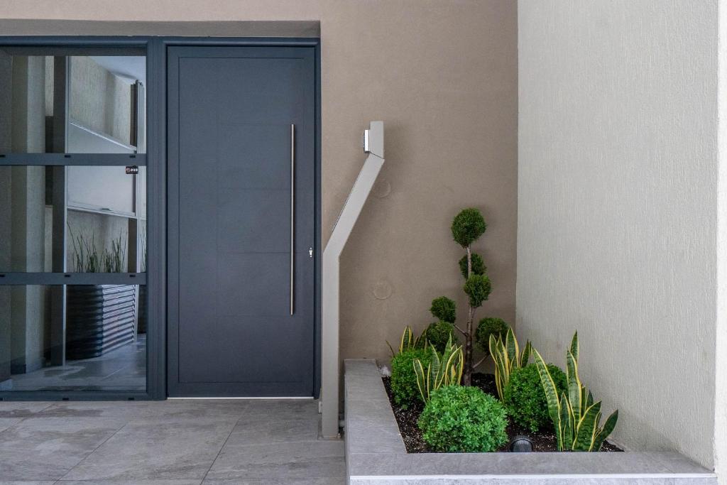 8 Blocks Apartments - 3