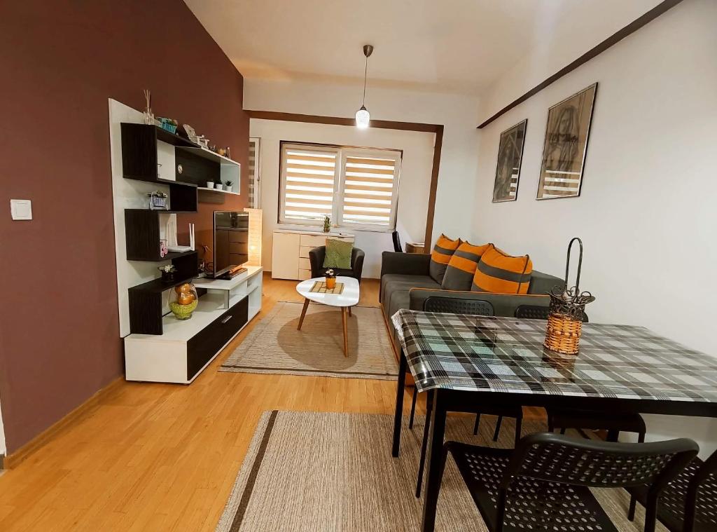 VINI apartment Skopje centar - Appartamento