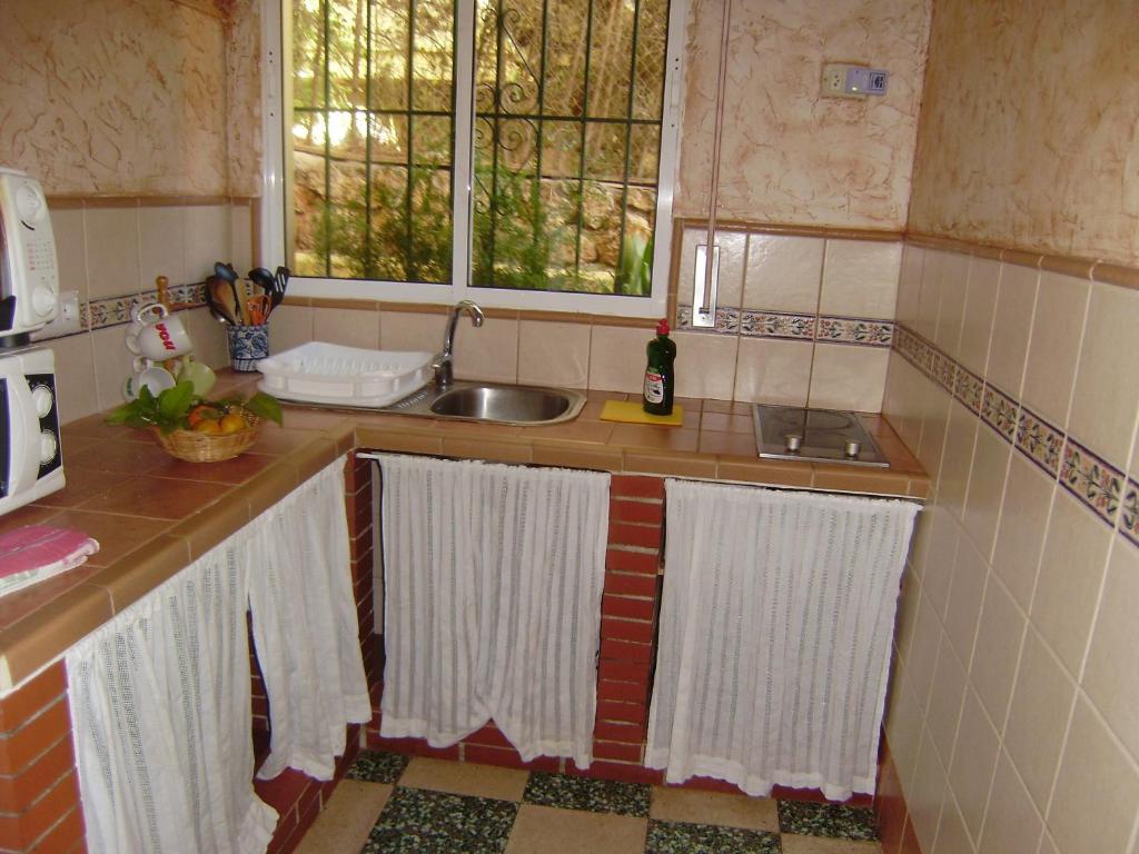 Kuchyň nebo kuchyňský kout v ubytování Casa Esperanza Pedregalejo