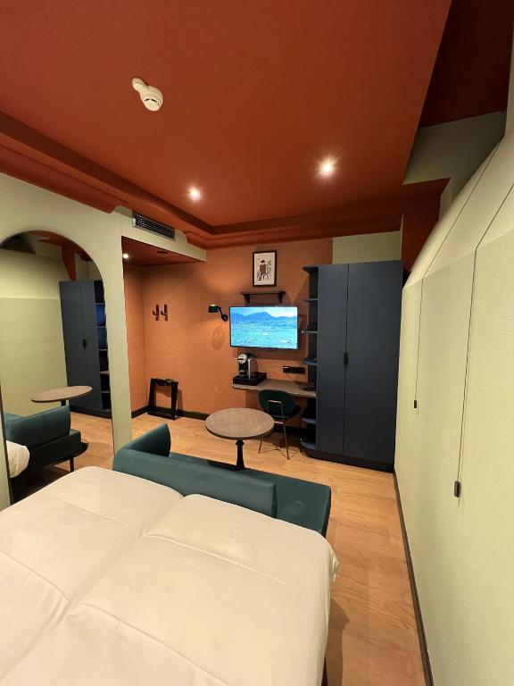 TV a/nebo společenská místnost v ubytování Hotel Nicolaas Witsen