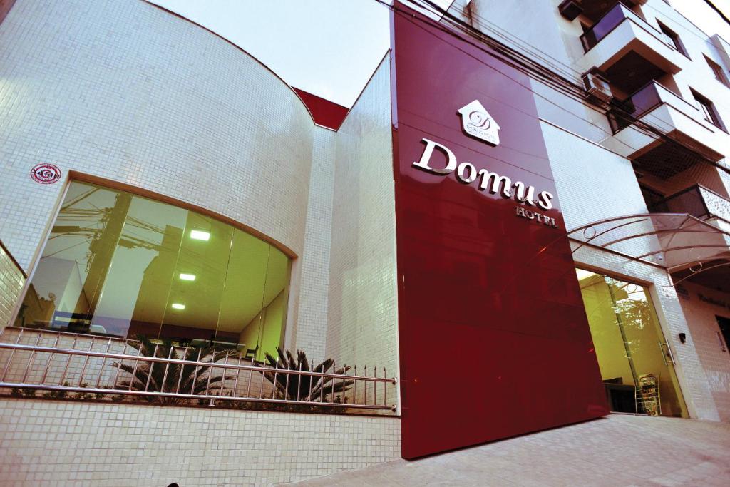 Ett certifikat, pris eller annat dokument som visas upp på Domus Hotel Cidade Nobre Ipatinga