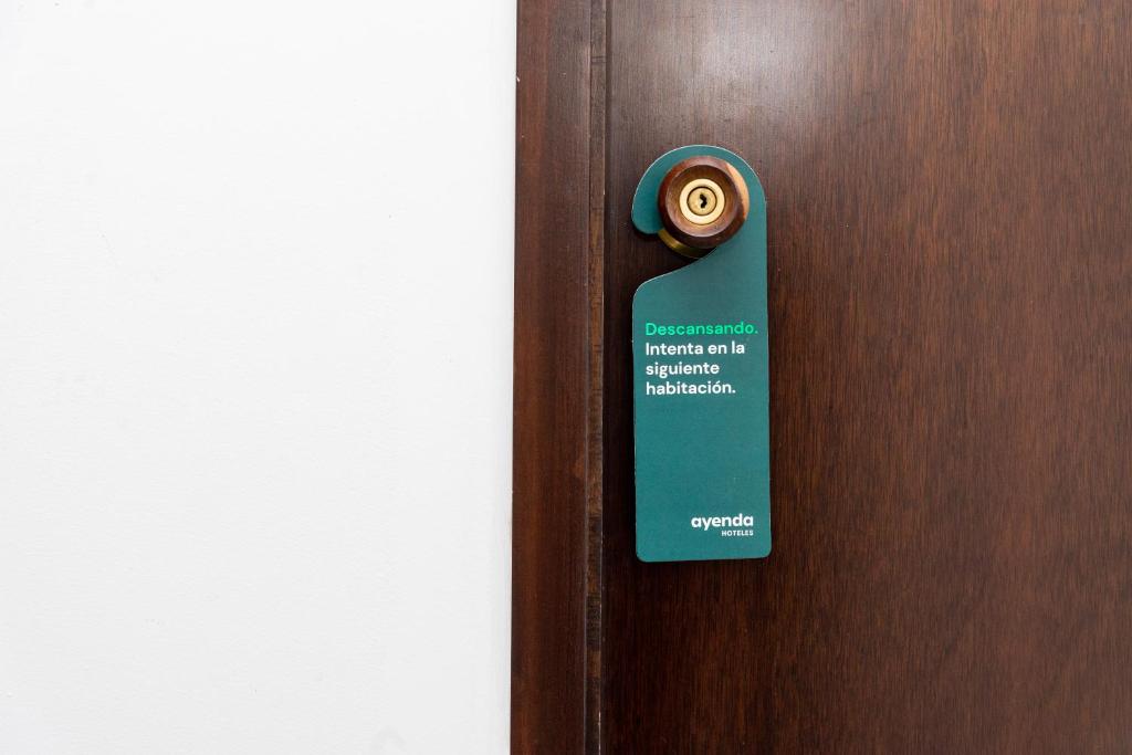Certifikát, hodnocení, plakát nebo jiný dokument vystavený v ubytování Hotel Ayenda Casa Cano 1805