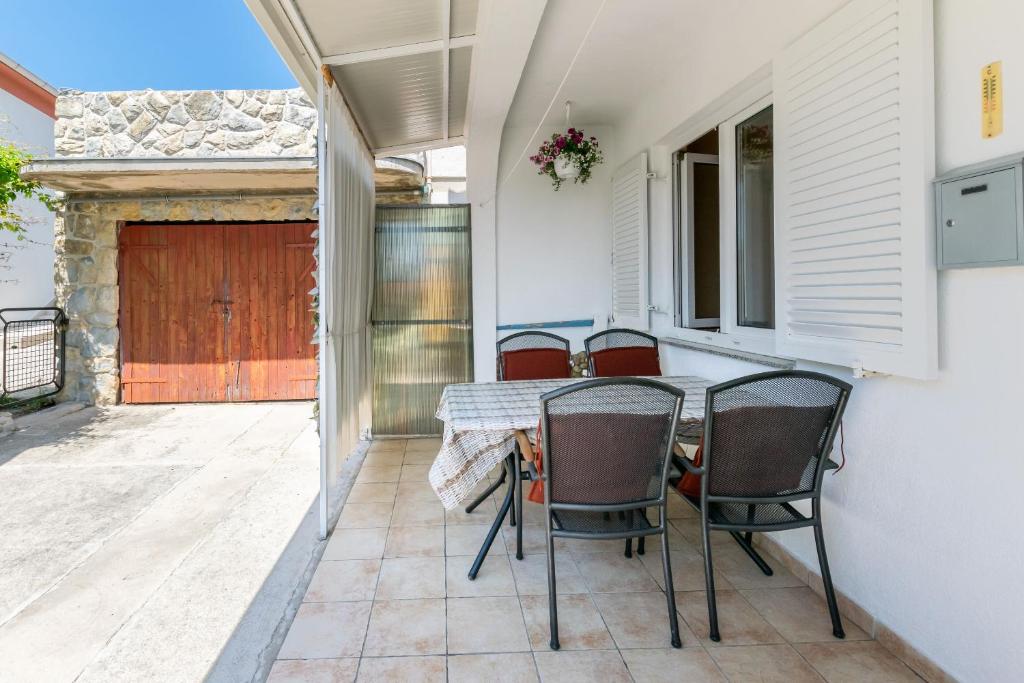 Patio nebo venkovní prostory v ubytování House Nenad