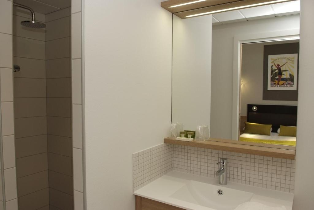 Logis Grand Hôtel Des Bains - Chambre Lits Jumeaux