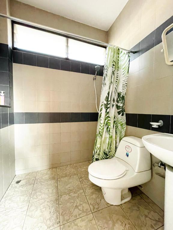 Koupelna v ubytování Meewaya Hotel