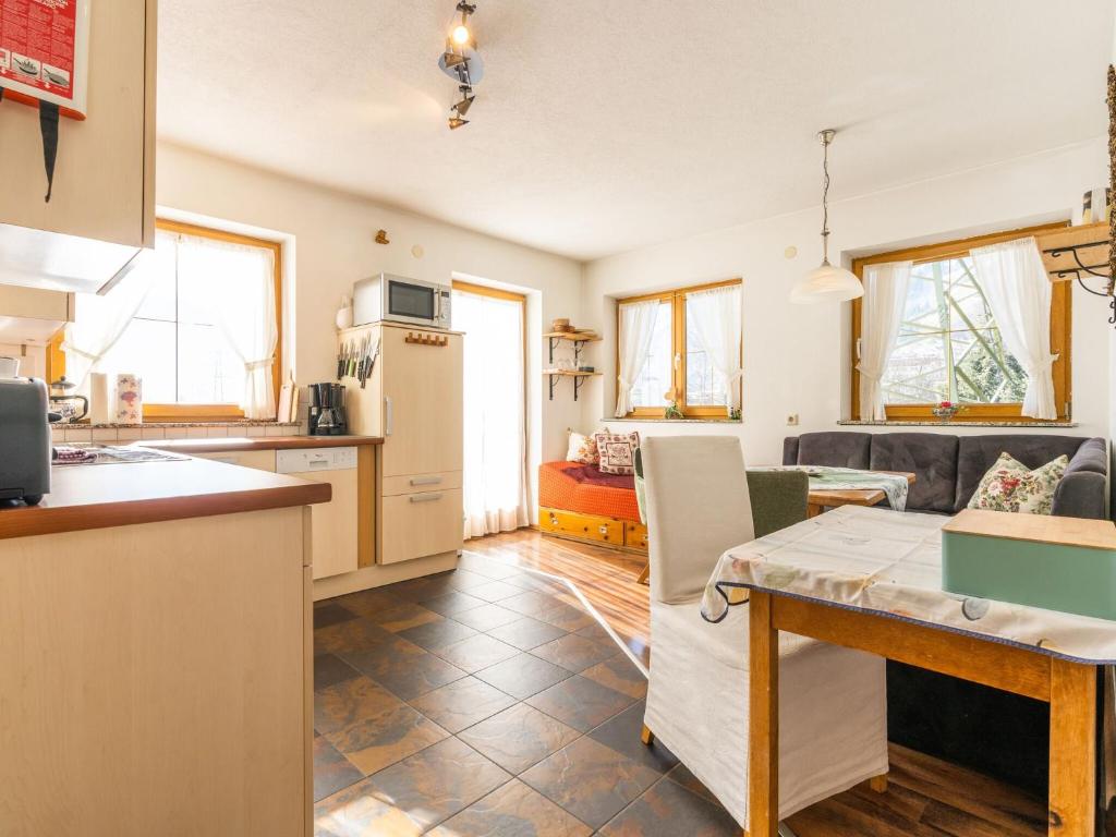 Tranquil Apartment in Ramsau with Garden - Housity