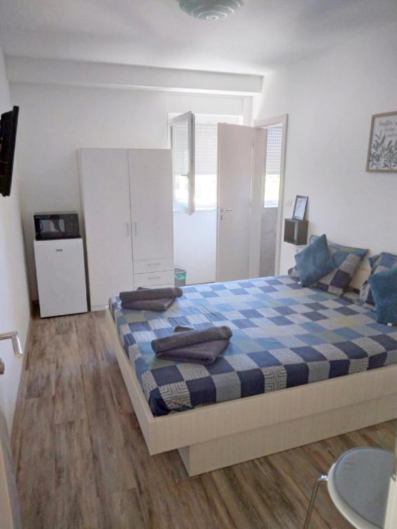 Bovolini's Room