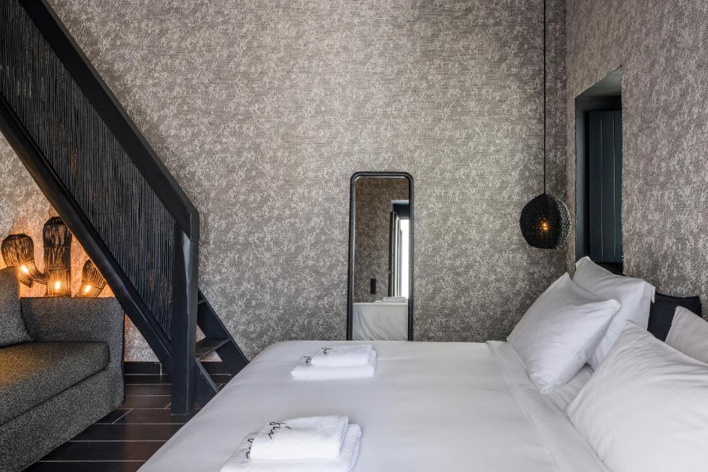 She Mykonos - The Residency - Deluxe Triple Room