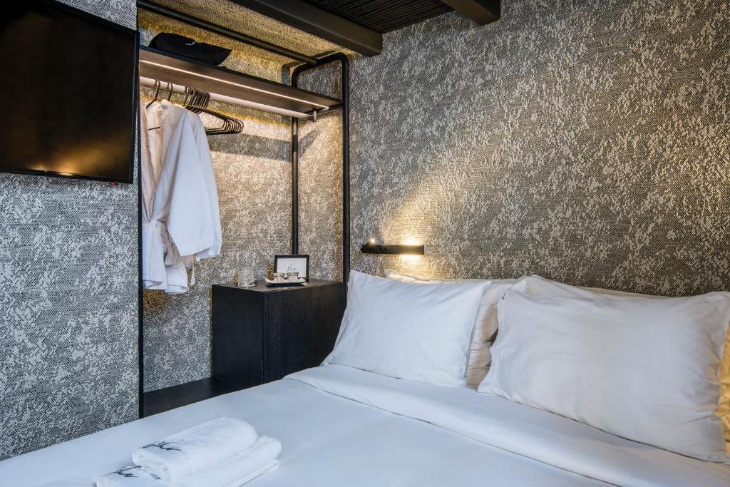 She Mykonos - The Residency - Economy Double Room