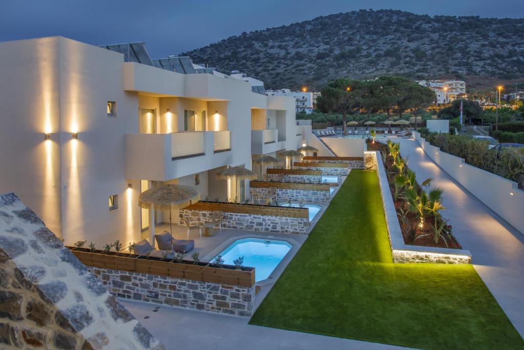 Bazén v ubytování Anassa Suites Stalis by Estia "Adults Only" nebo v jeho okolí