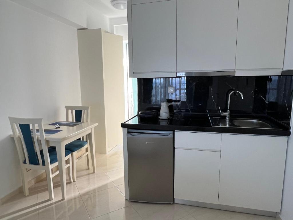 PARADISE APARTMENT - Image 4