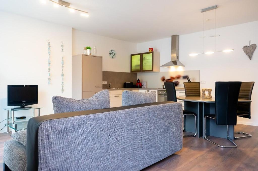 TV a/nebo společenská místnost v ubytování Ferienwohnung Epting