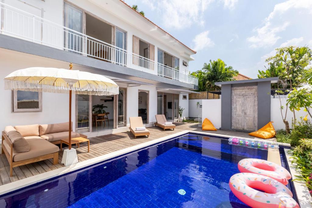 Galeriebild der Unterkunft Beautiful new villa in Umalas in Canggu