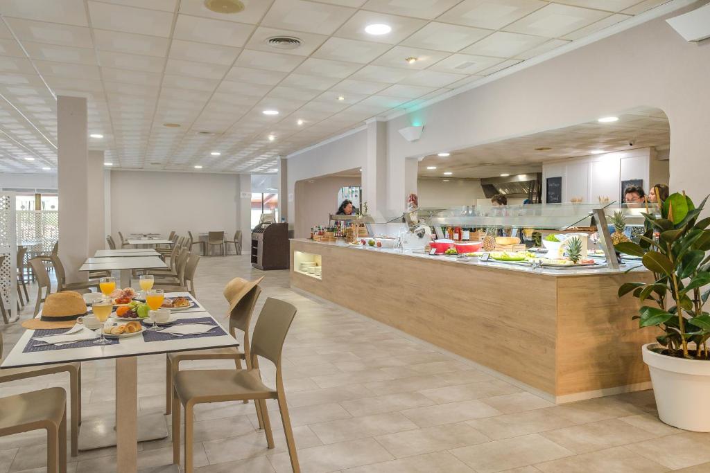 Carema Club Resort, Fornells – Precios actualizados 2023
