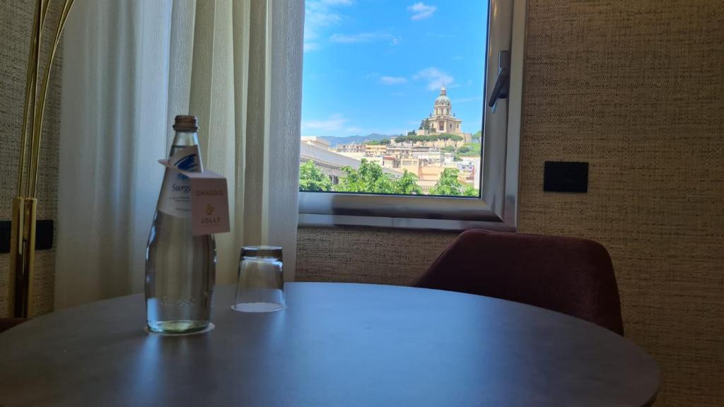 Foto dalla galleria di Jolly Charme Suite a Messina
