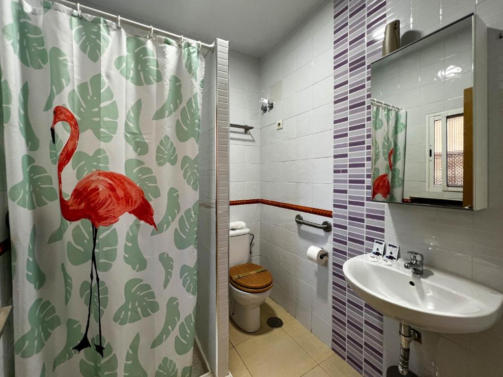 Łazienka w obiekcie Apartment Caleta Beach Málaga