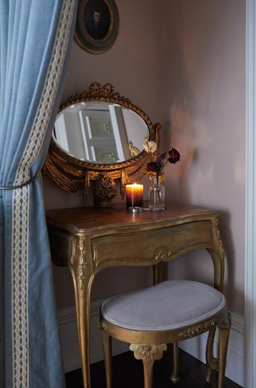 Henrys Townhouse Marylebone, London - Resim 31