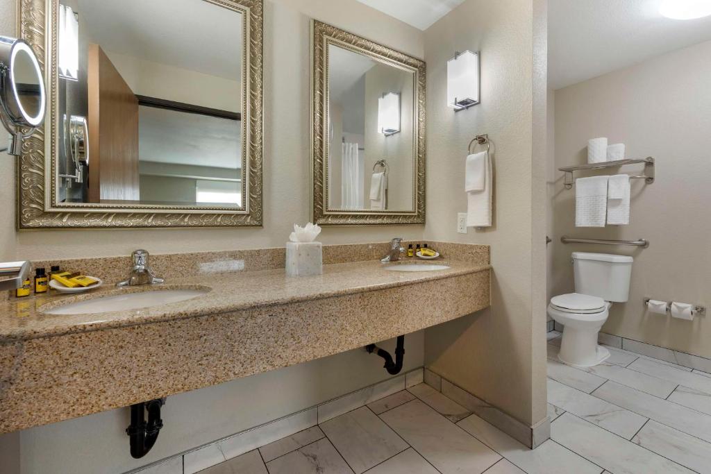 Best Western Plus Henderson Hotel - Queen Room - Non-Smoking