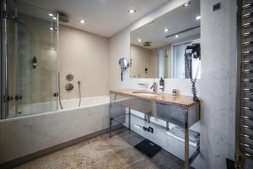 Ein Badezimmer in der Unterkunft Rysy Boutique Hotel