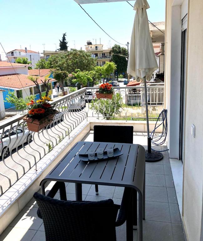 Balkón nebo terasa v ubytování MIna Apartments 2 Nea Kallikrateia