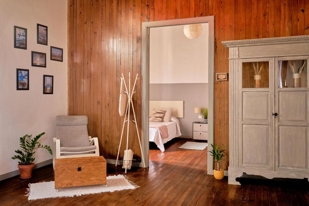Posezení v ubytování La Casa del Barranco