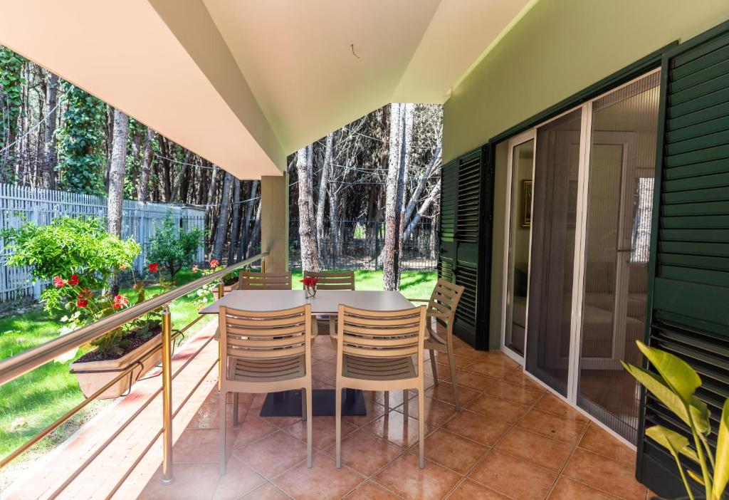 Forest Cottage - middle of forest & near the beach - Image 8