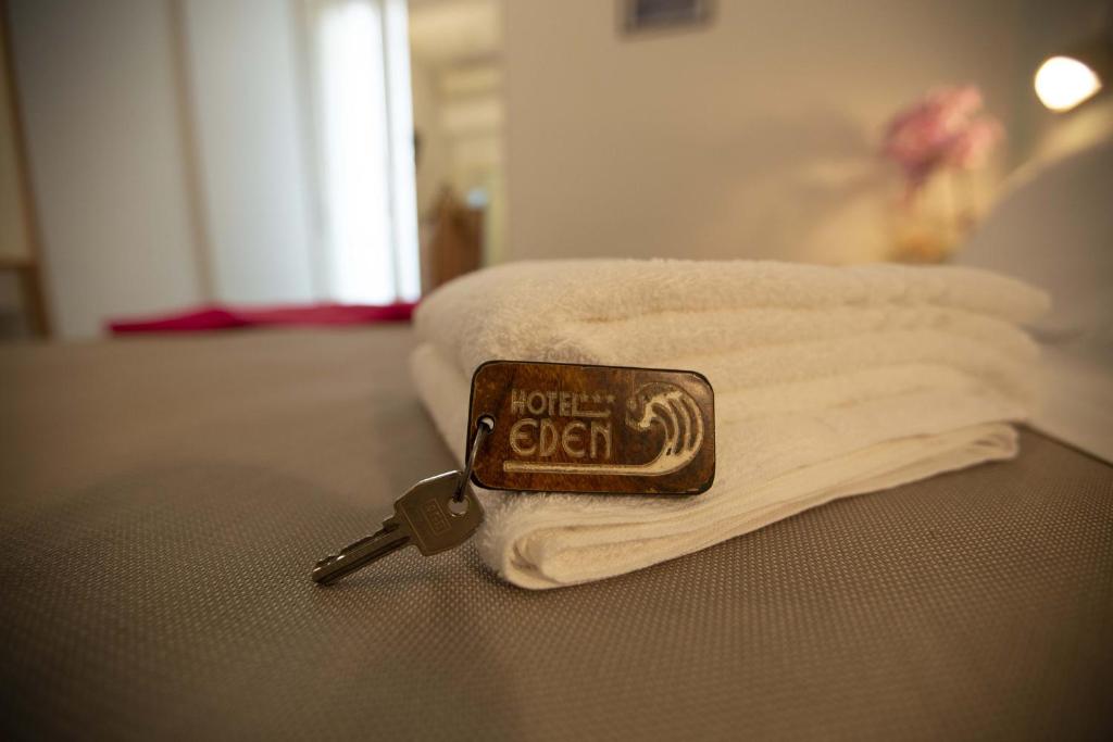 Postel nebo postele na pokoji v ubytování Hotel Eden B&B